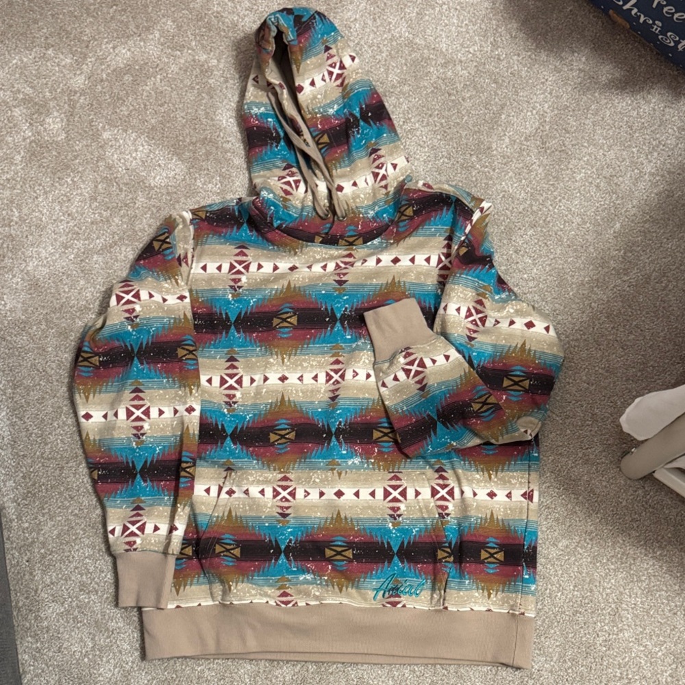 NWOT Ariat Tan Print Hoodie